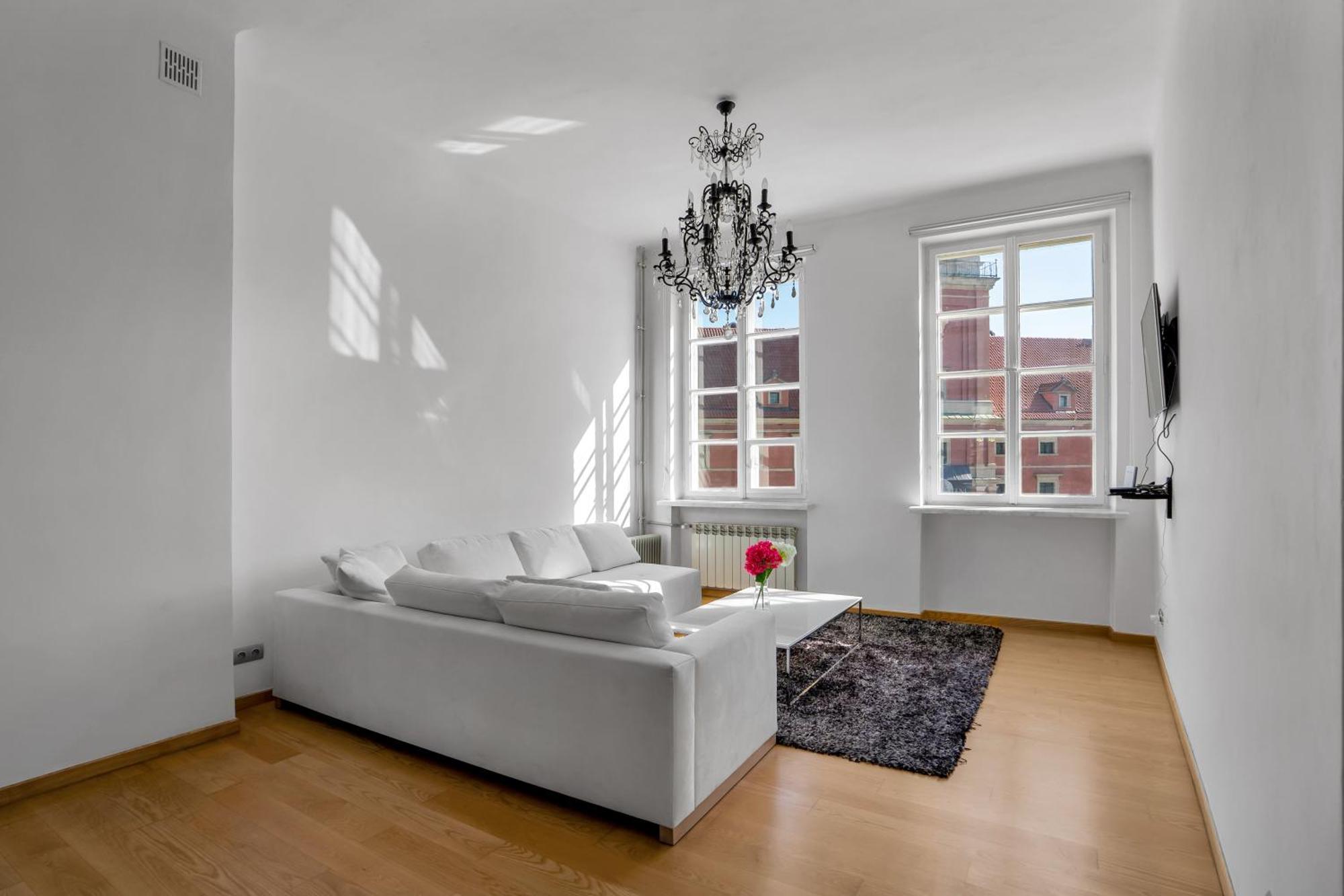Warsaw Castle Apartments - Prime Location, Historic City Center, Castle View, Fast Internet - By Rentujemy Eksteriør billede