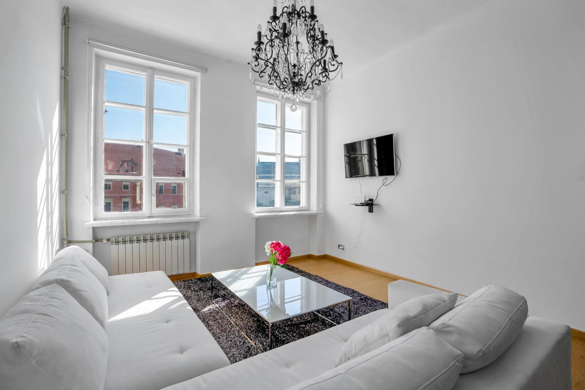 Warsaw Castle Apartments - Prime Location, Historic City Center, Castle View, Fast Internet - By Rentujemy Eksteriør billede